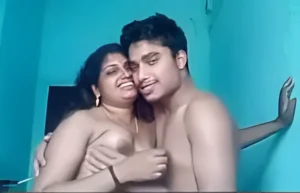 Big Boobs Tamil Auntie Porn Video with Lover