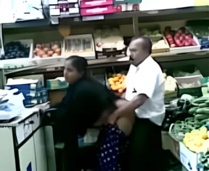 Mature Indian Couple Enjoy a Quick Fuck in the Bangalore Super Market