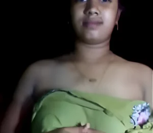 Naked Indian Girls Fingering Herself With a Dildo While Doing Phone Sex