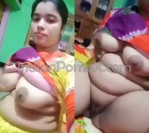 Cute Village Bhabhi Showing Her Chubby Pussy and Boobs