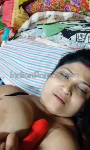 Mature Bengali wife playing with dildo