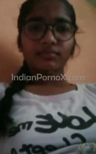 chasmish college girl shows boobs on video call
