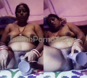 indian Mature wife trying dildo