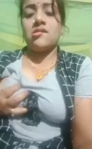 Wife Showing Pussy with Sexy Expressions to Husband
