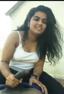 Hot Indian Girl Giving Me Handjob