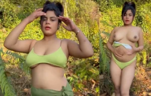 Cute Face Indian Girl Nude Modeling in Jungle