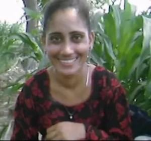 Village Bhabhi XXX in Corn Field