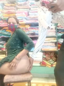 Indian Shop Owner Sex with Female Employee
