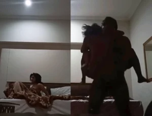 Pakistani Private Secretary Sex with Boss on Office Trip