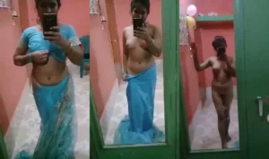 Bangla Bhabhi Saree Removed in Front of Mirror