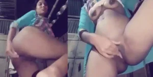 Indian Teen Girl Asshole Fingering and Pussy
